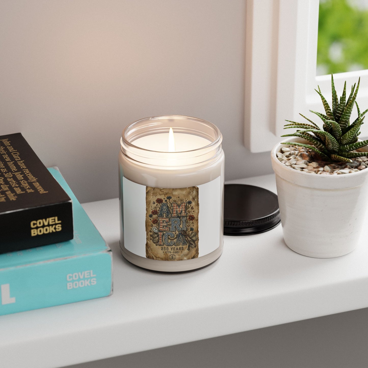 Vintage Americana 'America' Soy Candle | 9oz, 4th of July Stars & Florals
